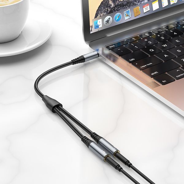 Аудио кабель Hoco UPA21 2-in-1 3.5 headset audio adapter cable(male to 2*female) Metal Grey 9503-16830 фото Аудио кабель Hoco UPA21 2-in-1 3.5 headset audio adapter cable(male to 2*female) Metal Grey 9503-16830 фото