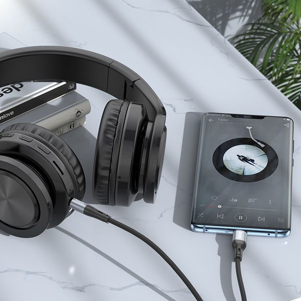 Аудио кабель Hoco UPA22 Type-C silicone digital audio conversion cable Black 9504-20770 фото Аудио кабель Hoco UPA22 Type-C silicone digital audio conversion cable Black 9504-20770 фото